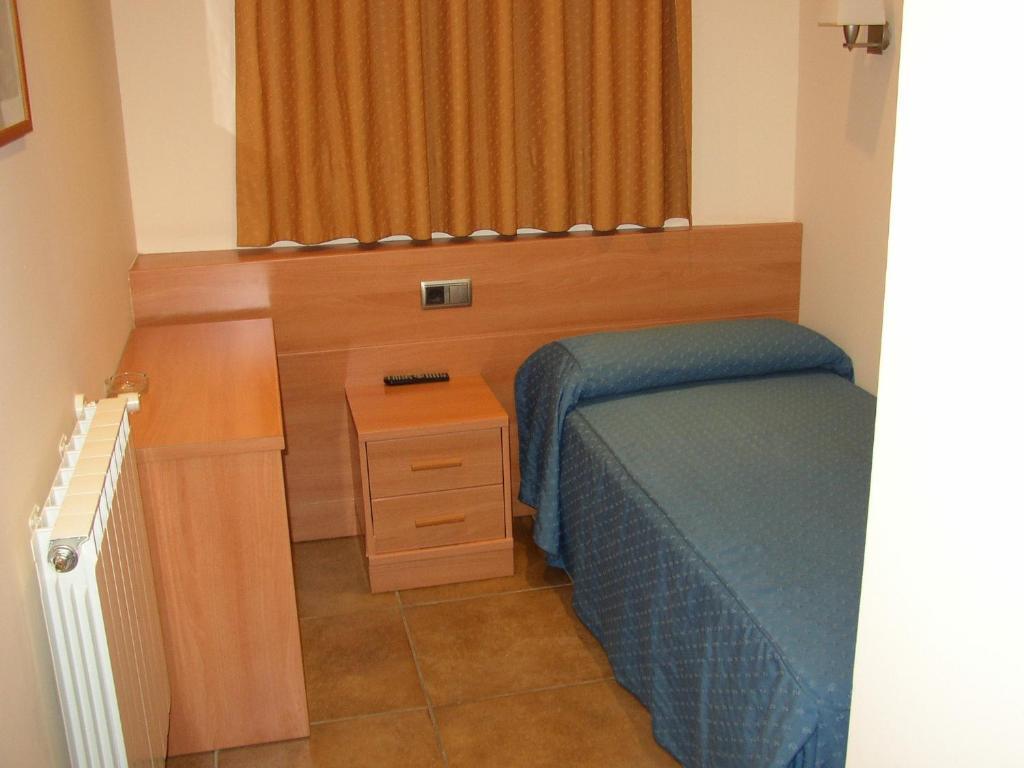 Hotel Pensio Sant Antoni Palau d'Anglesola Zimmer foto