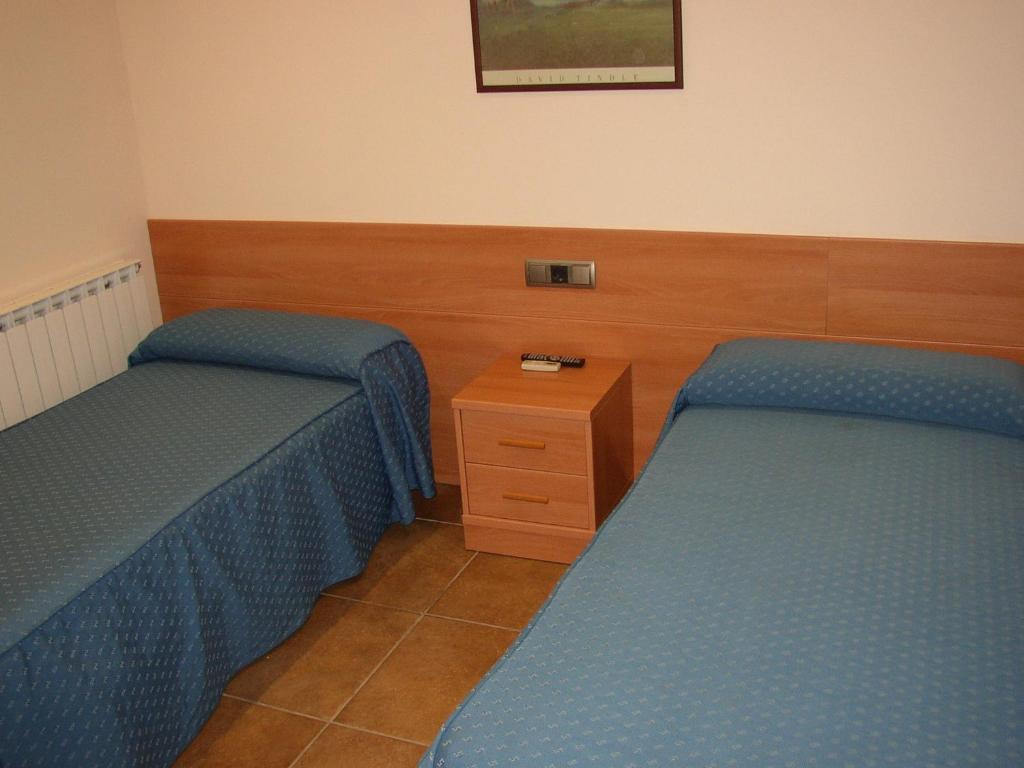 Hotel Pensio Sant Antoni Palau d'Anglesola Zimmer foto
